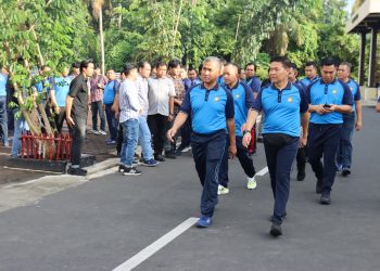 Kapolda Bengkulu Gelar Olahraga Pagi Bersama Personel Polda Bengkulu