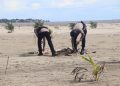 Personel Ditsamapta Polda Bengkulu Laksanakan Kurve Pantai di Area Konservasi Penyu
