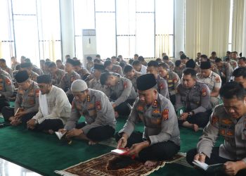Pembinaan Rohani, Polda Bengkulu Tekankan Pentingnya Etika Bertutur Bagi Personel