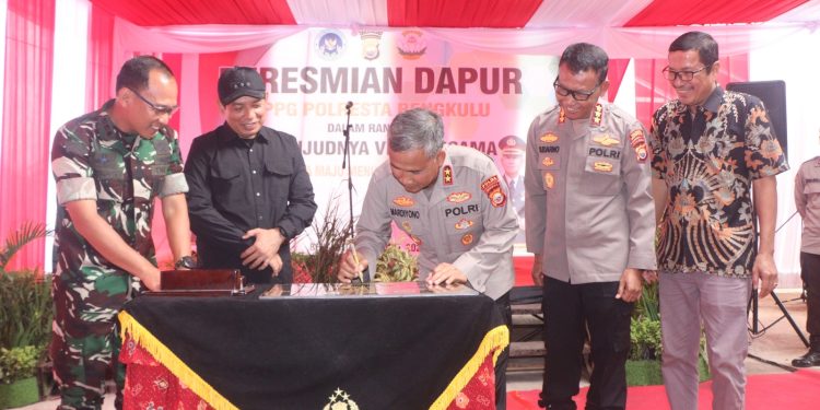 Kapolda Bengkulu Resmikan Dapur Satuan Pelayanan Pemenuhan Gizi (SPPG ) Kota Bengkulu, Wujud Nyata Kepedulian Polri