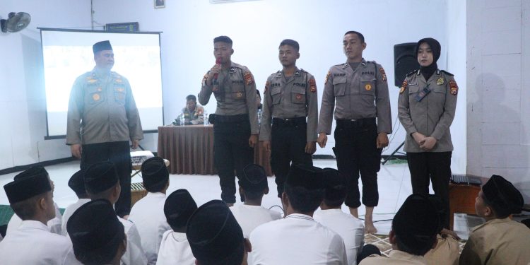 Cegah Generasi Muda Terjerumus, Wakapolda Bengkulu Ajak Santri Hidayatullah Jauhi Narkoba dan Judi Online