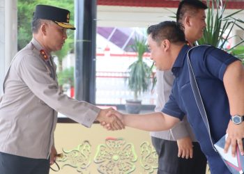 Kapolda Bengkulu Mengantar Tim Audit Itwasum Polri Kembali ke Jakarta