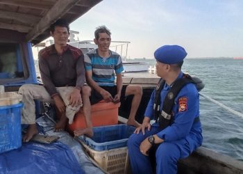 Gelar Patroli Perairan, Ditpolairud Polda Bengkulu Patroli di Muara Dua: Himbau Keselamatan Nelayan Saat Berlaut